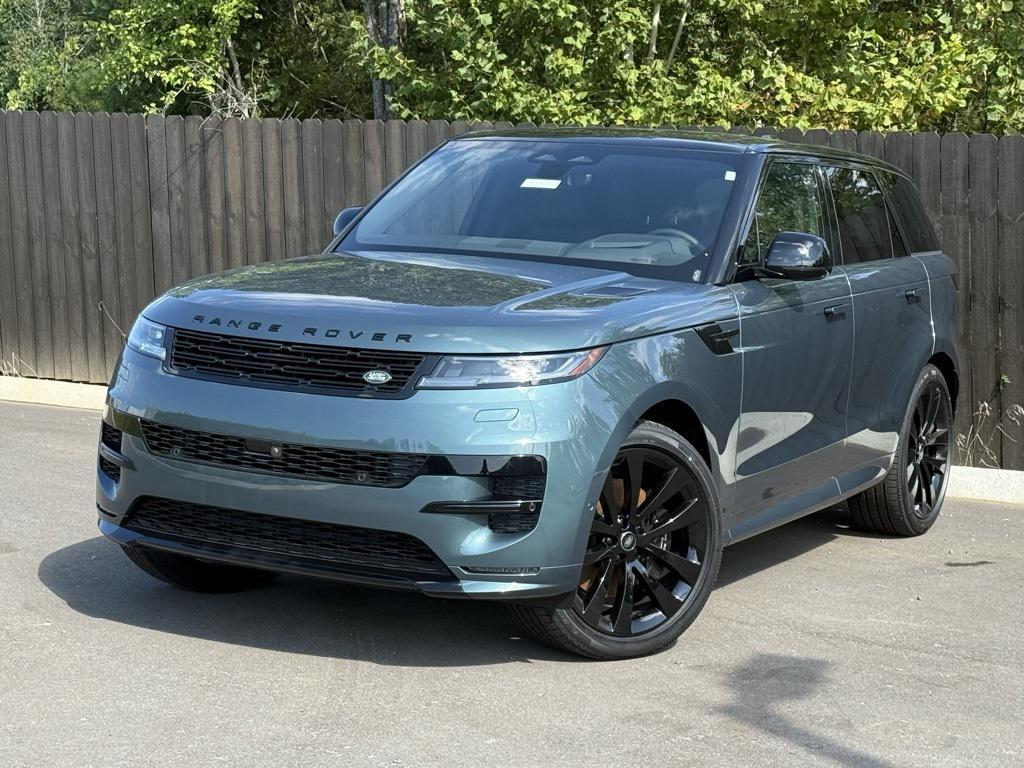 new 2025 Land Rover Range Rover Sport car, priced at $122,400