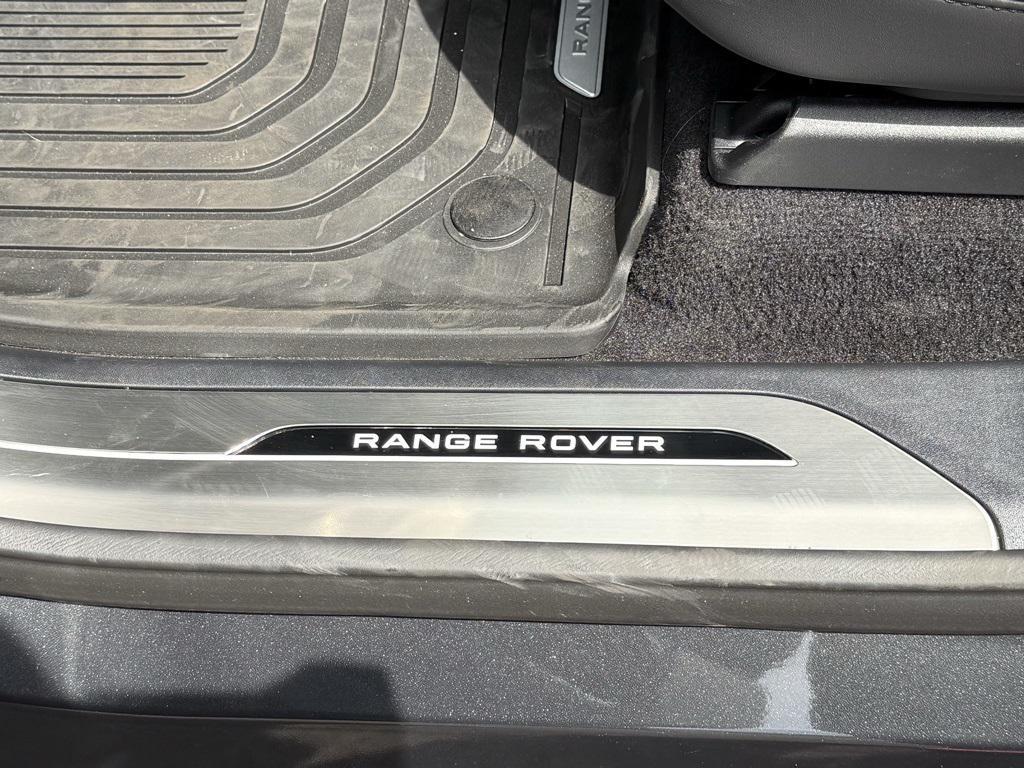 new 2025 Land Rover Range Rover Sport car, priced at $126,540