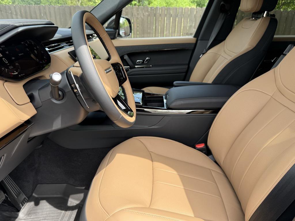new 2025 Land Rover Range Rover Sport car, priced at $126,540