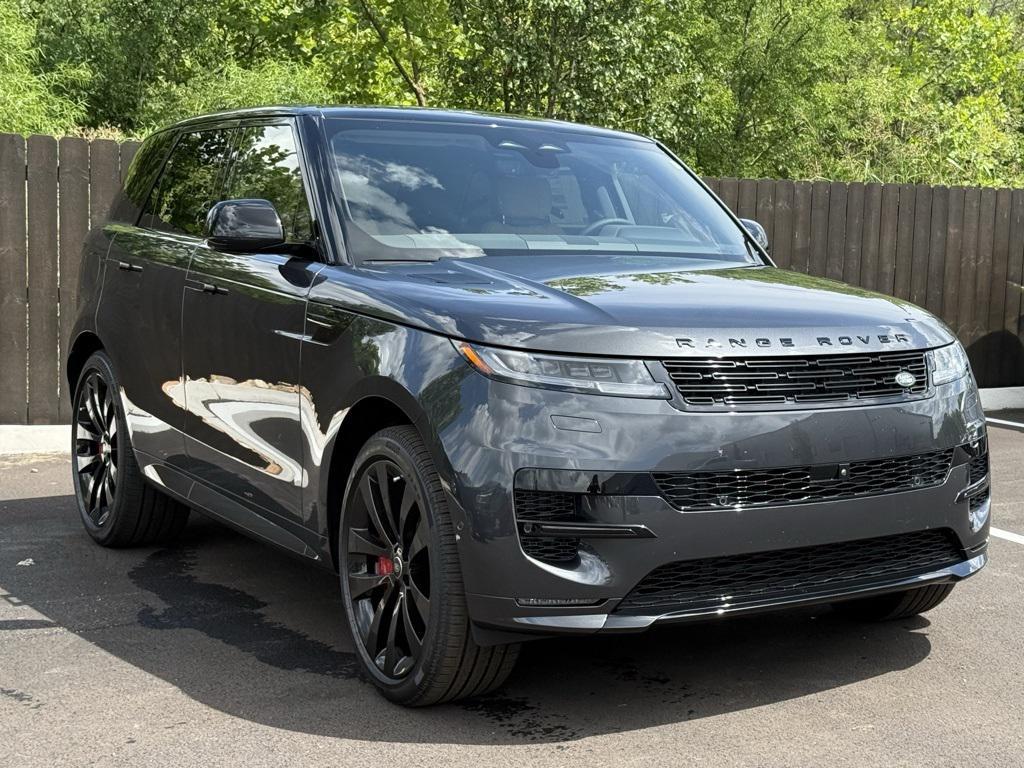 new 2025 Land Rover Range Rover Sport car, priced at $126,540