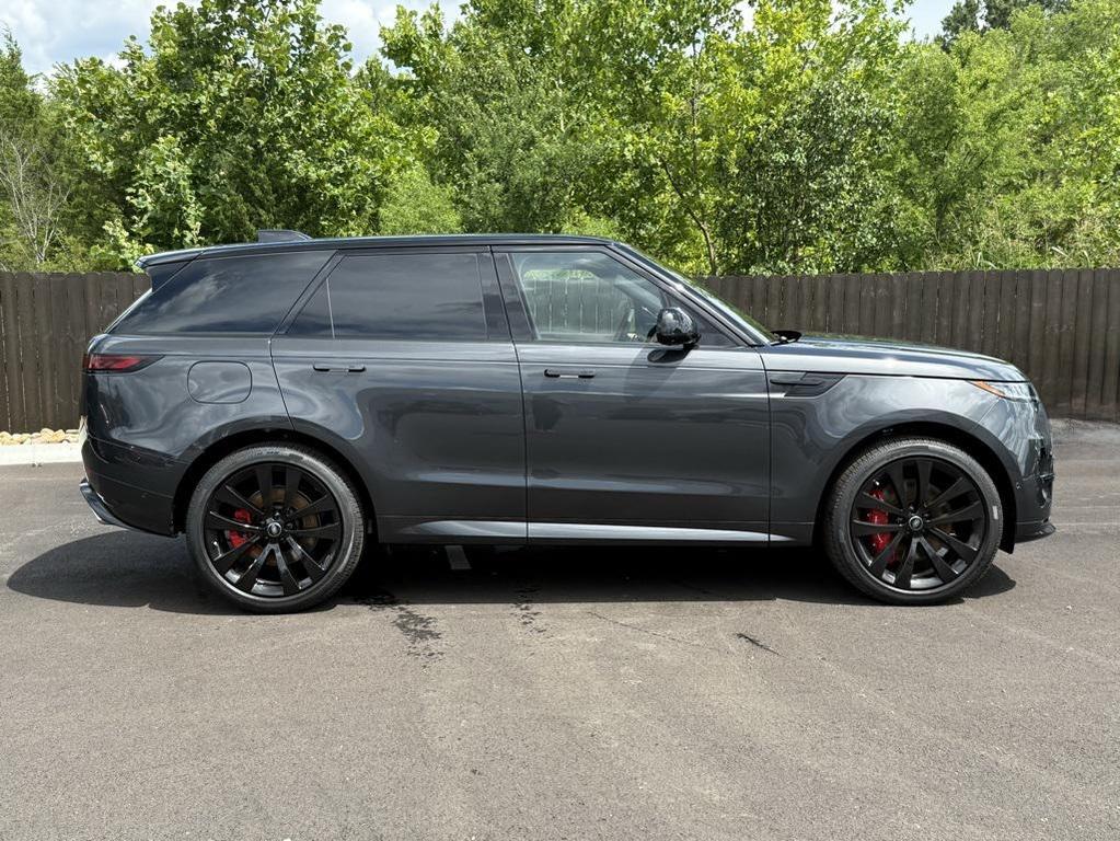 new 2025 Land Rover Range Rover Sport car, priced at $126,540