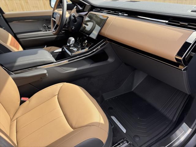 new 2025 Land Rover Range Rover Sport car, priced at $104,040