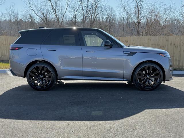 new 2025 Land Rover Range Rover Sport car, priced at $122,400