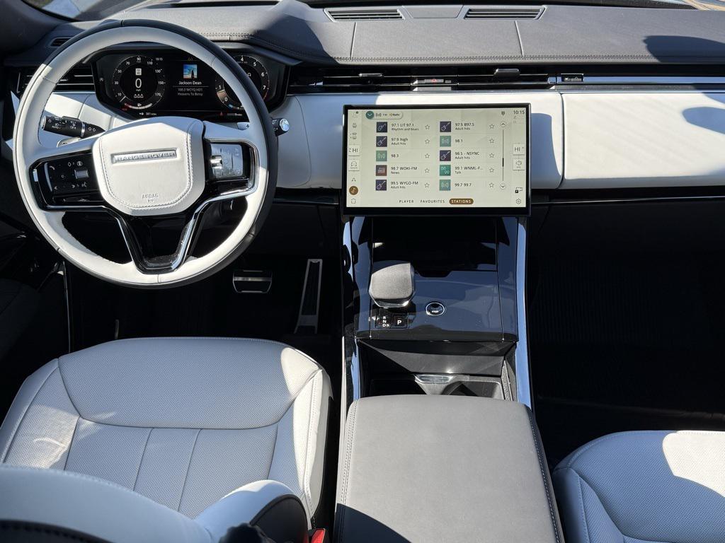 new 2025 Land Rover Range Rover Sport car, priced at $122,400
