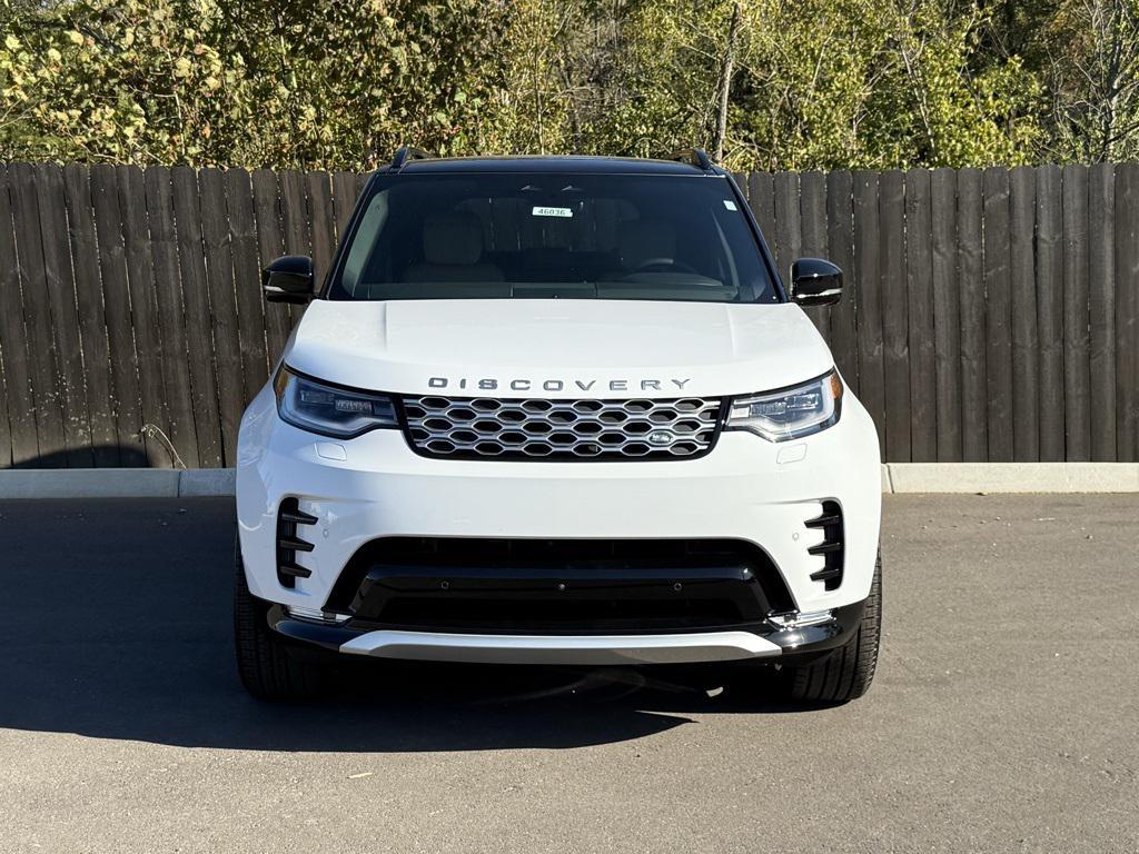 new 2026 Land Rover Discovery car, priced at $80,241