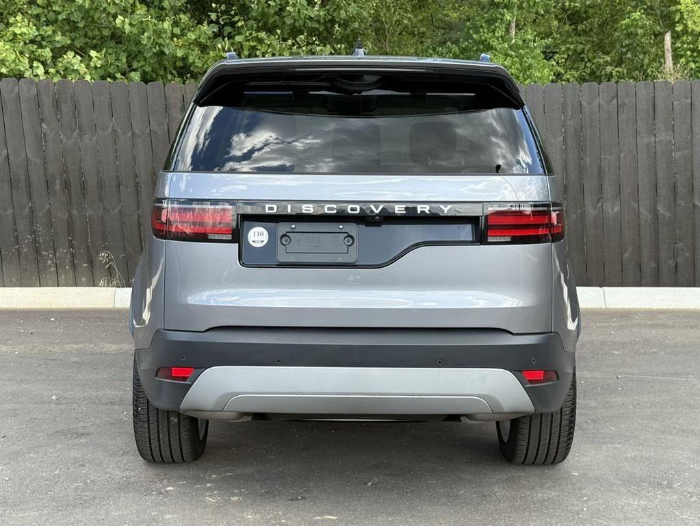 used 2025 Land Rover Discovery car, priced at $67,323