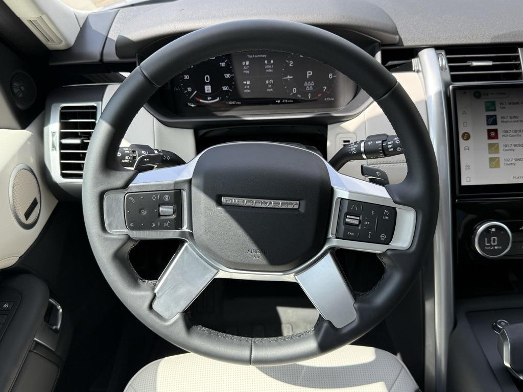 used 2025 Land Rover Discovery car, priced at $67,323