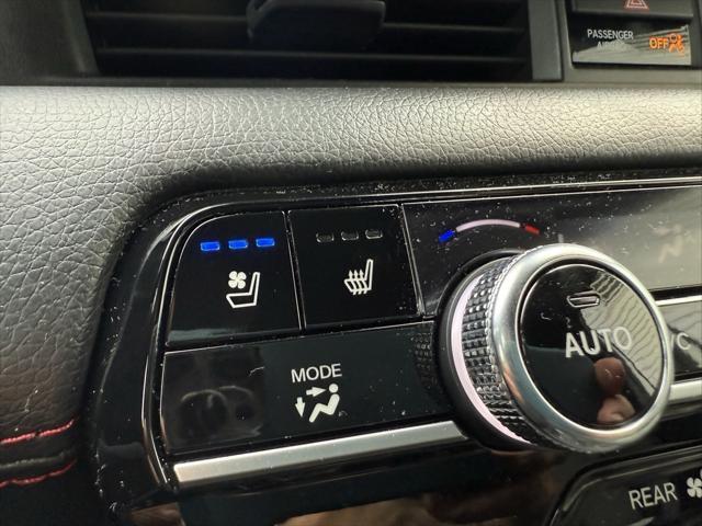 used 2025 Honda Pilot car, priced at $52,988