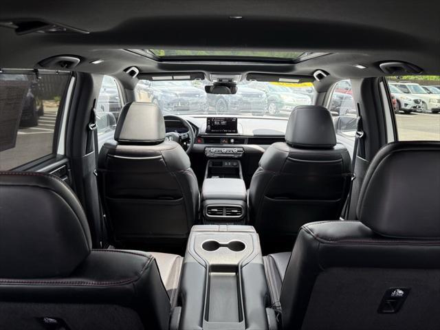 used 2025 Honda Pilot car, priced at $52,988