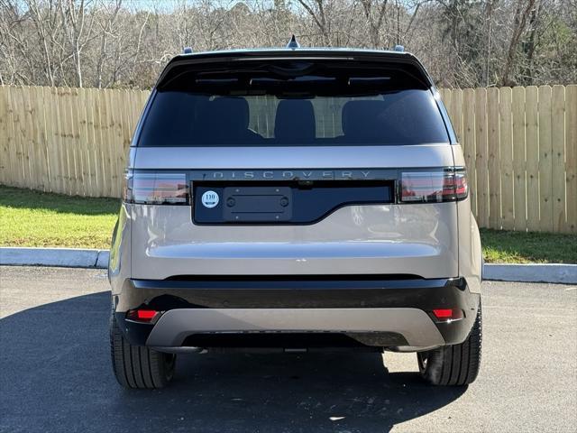 new 2025 Land Rover Discovery car, priced at $73,978