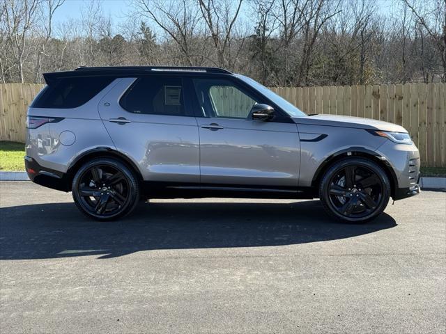 new 2025 Land Rover Discovery car, priced at $73,978