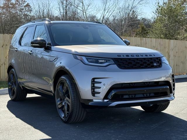 new 2025 Land Rover Discovery car, priced at $73,978