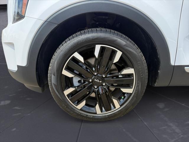 used 2025 Kia Telluride car, priced at $43,963