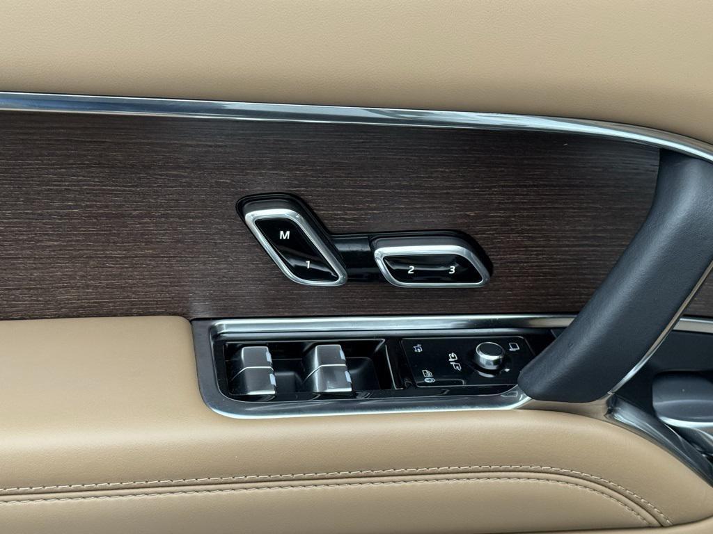 used 2023 Land Rover Range Rover car, priced at $95,323