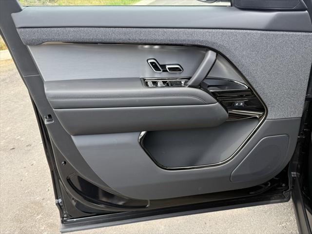 new 2025 Land Rover Range Rover Sport car, priced at $99,085