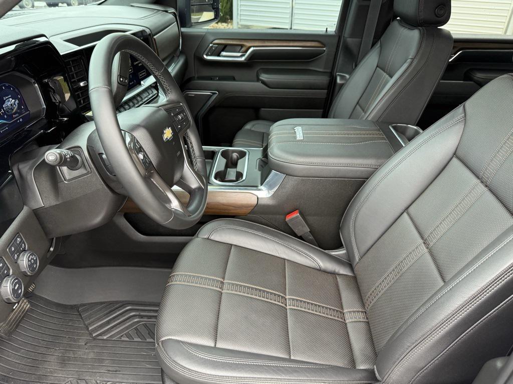 used 2024 Chevrolet Silverado 2500 car, priced at $73,323