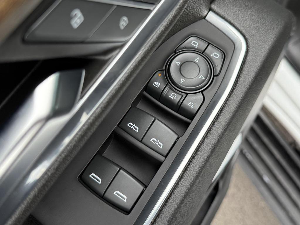 used 2024 Chevrolet Silverado 2500 car, priced at $73,323