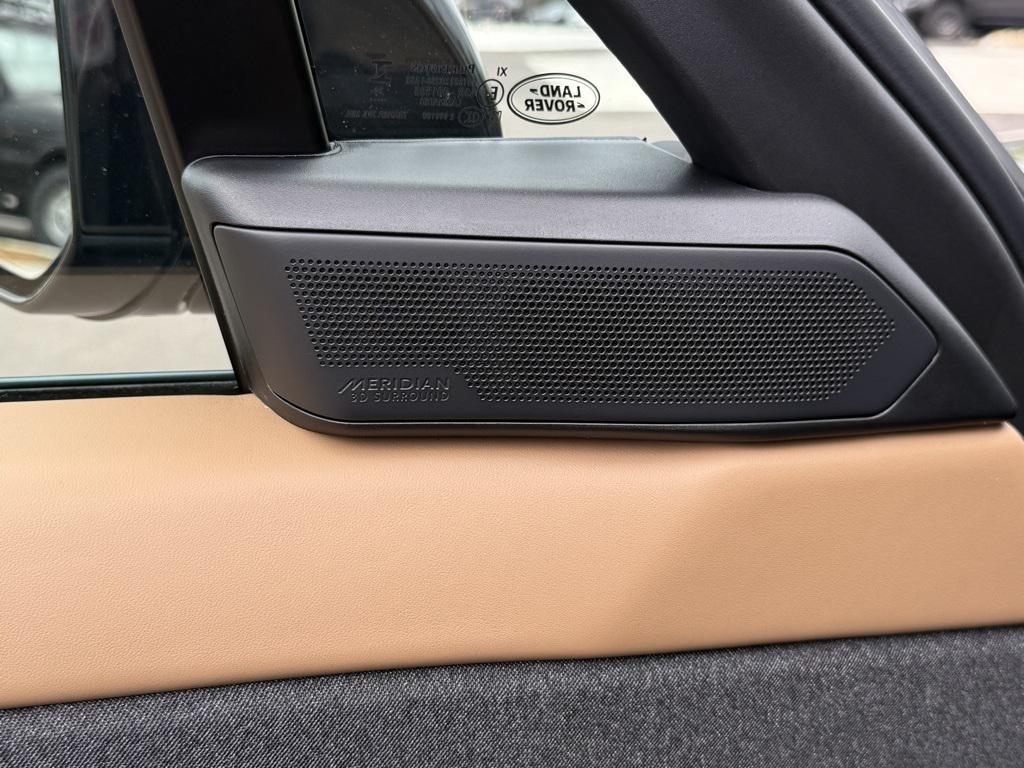 new 2025 Land Rover Range Rover Sport car, priced at $128,105