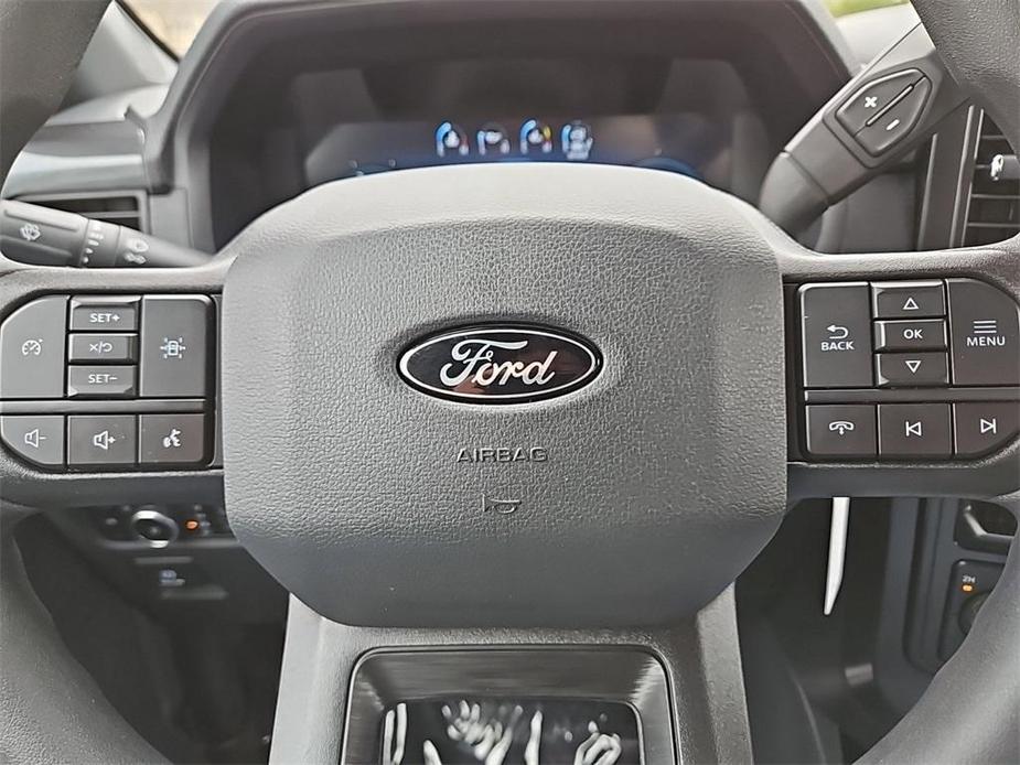 new 2024 Ford F-150 car, priced at $50,290