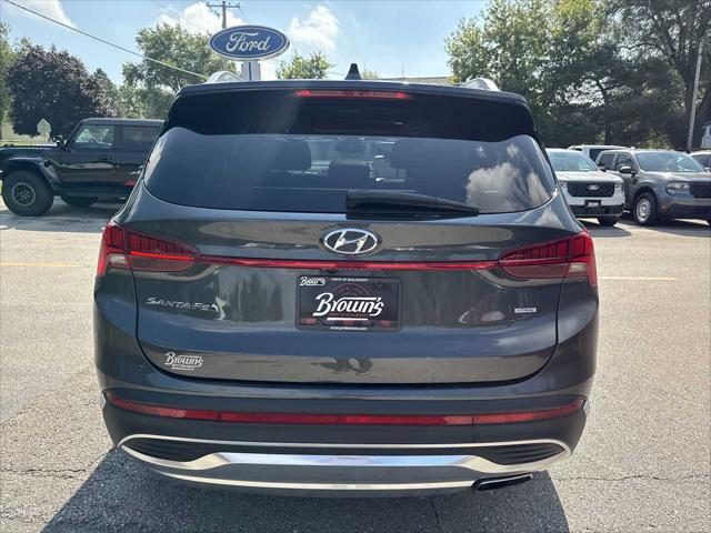 used 2022 Hyundai Santa Fe car, priced at $25,990