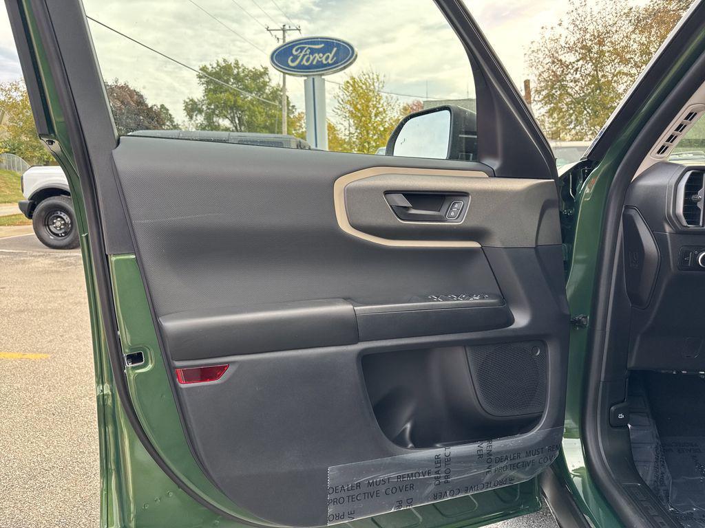 new 2025 Ford Bronco Sport car, priced at $33,533