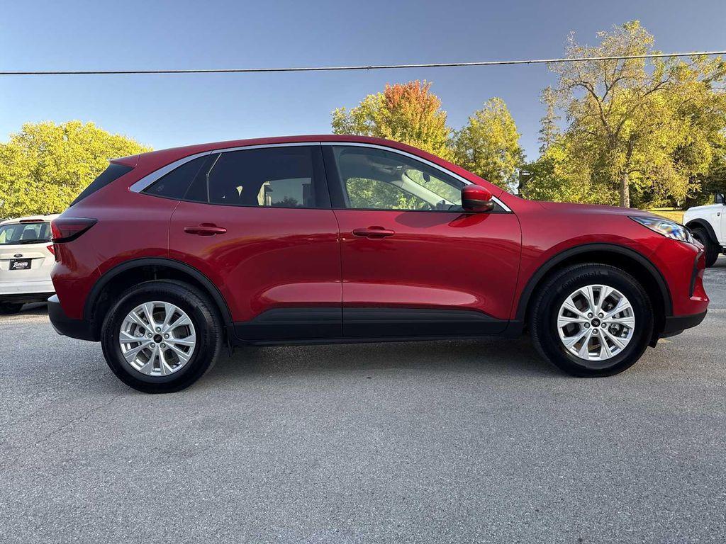 used 2023 Ford Escape car, priced at $24,990