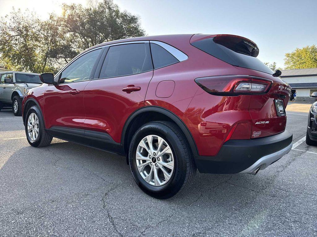 used 2023 Ford Escape car, priced at $24,990