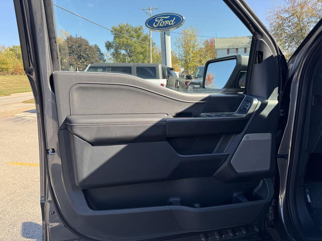 new 2025 Ford F-150 car, priced at $69,669