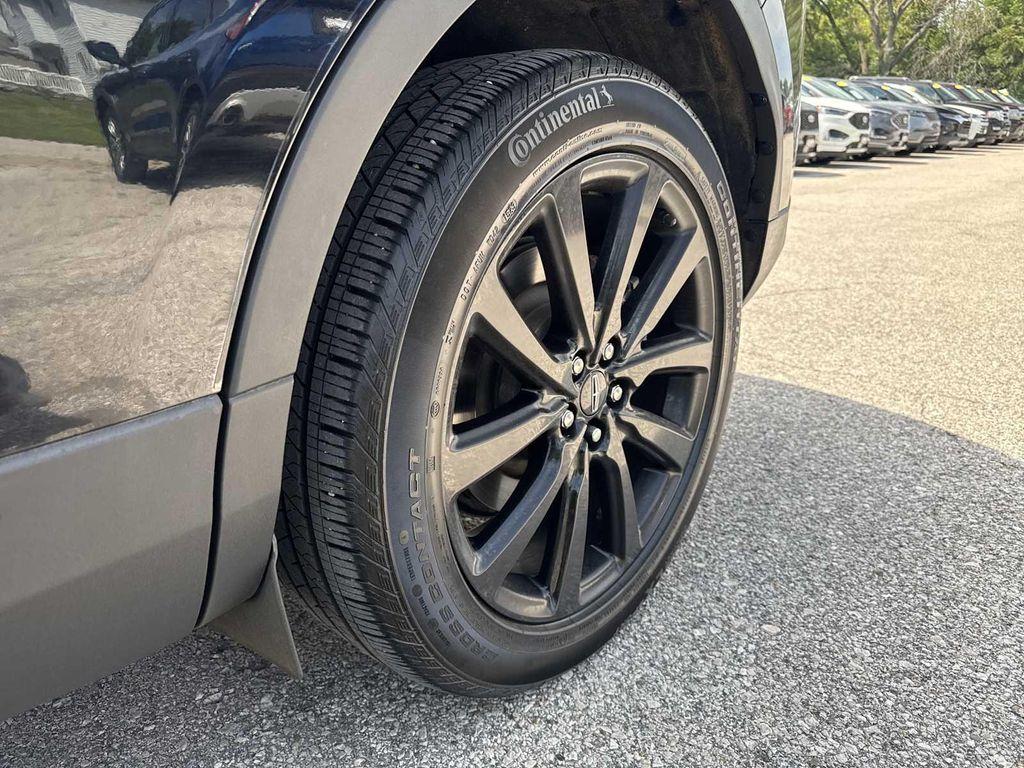 used 2021 Lincoln Nautilus car, priced at $33,990