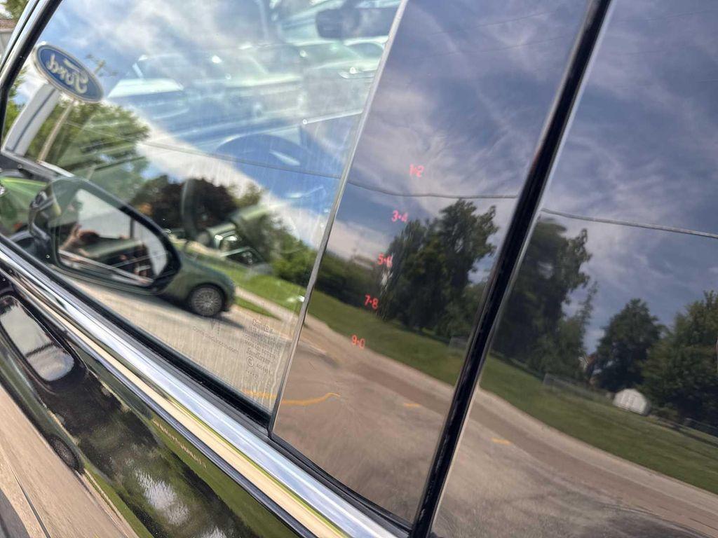 used 2021 Lincoln Nautilus car, priced at $33,990