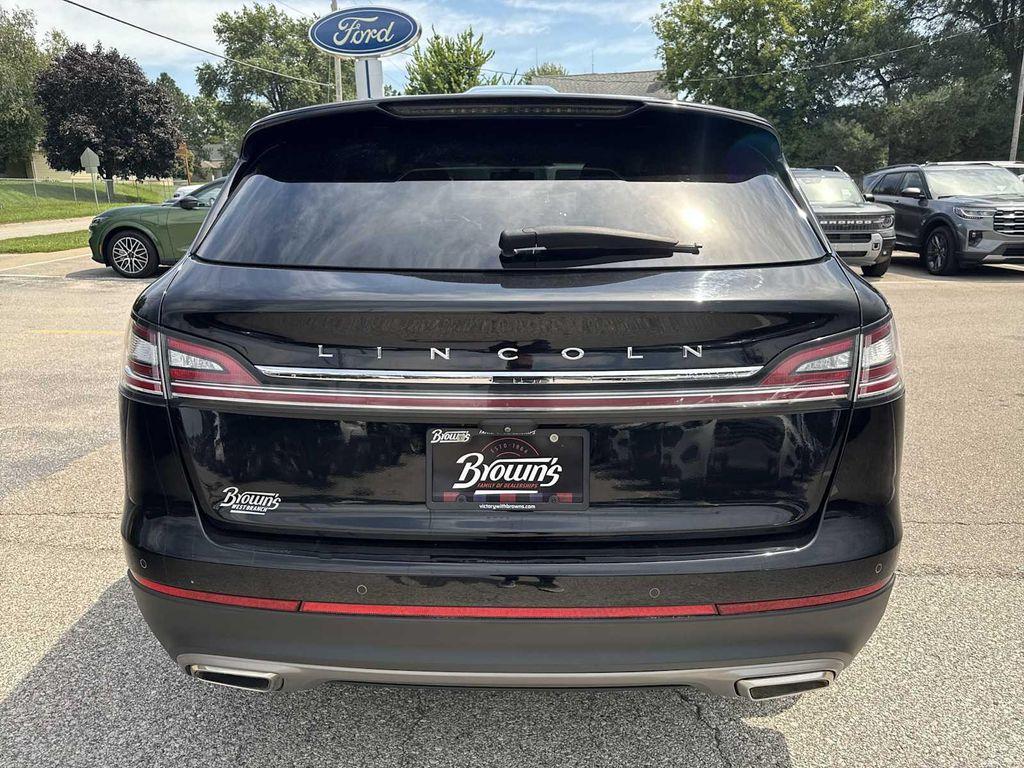 used 2021 Lincoln Nautilus car, priced at $33,990