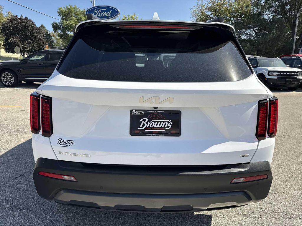 used 2023 Kia Sorento car, priced at $29,990