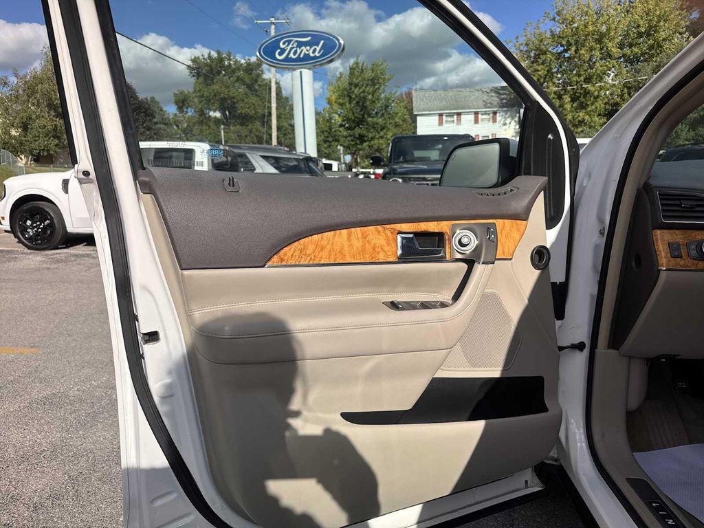 used 2012 Lincoln MKX car, priced at $10,990