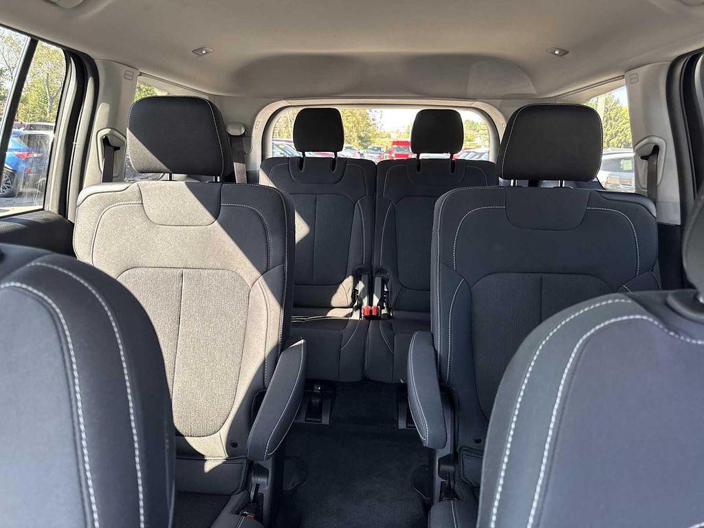 used 2022 Jeep Grand Cherokee L car, priced at $27,990