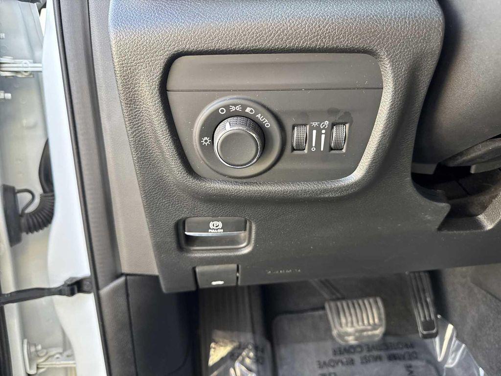 used 2022 Jeep Grand Cherokee L car, priced at $27,990