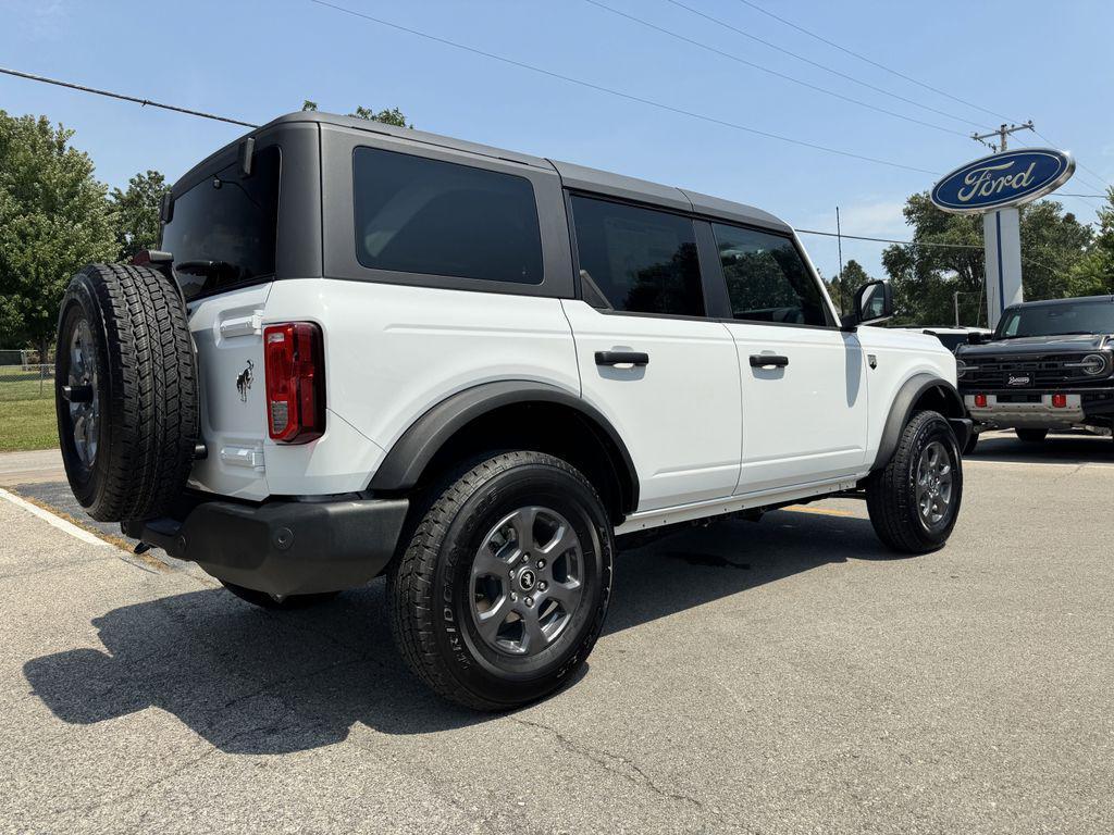 new 2025 Ford Bronco car, priced at $44,634