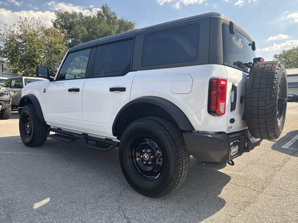 new 2025 Ford Bronco car, priced at $44,634