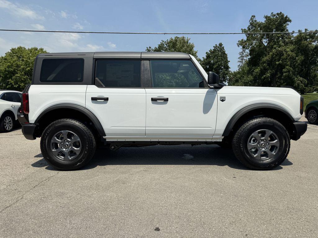 new 2025 Ford Bronco car, priced at $44,634