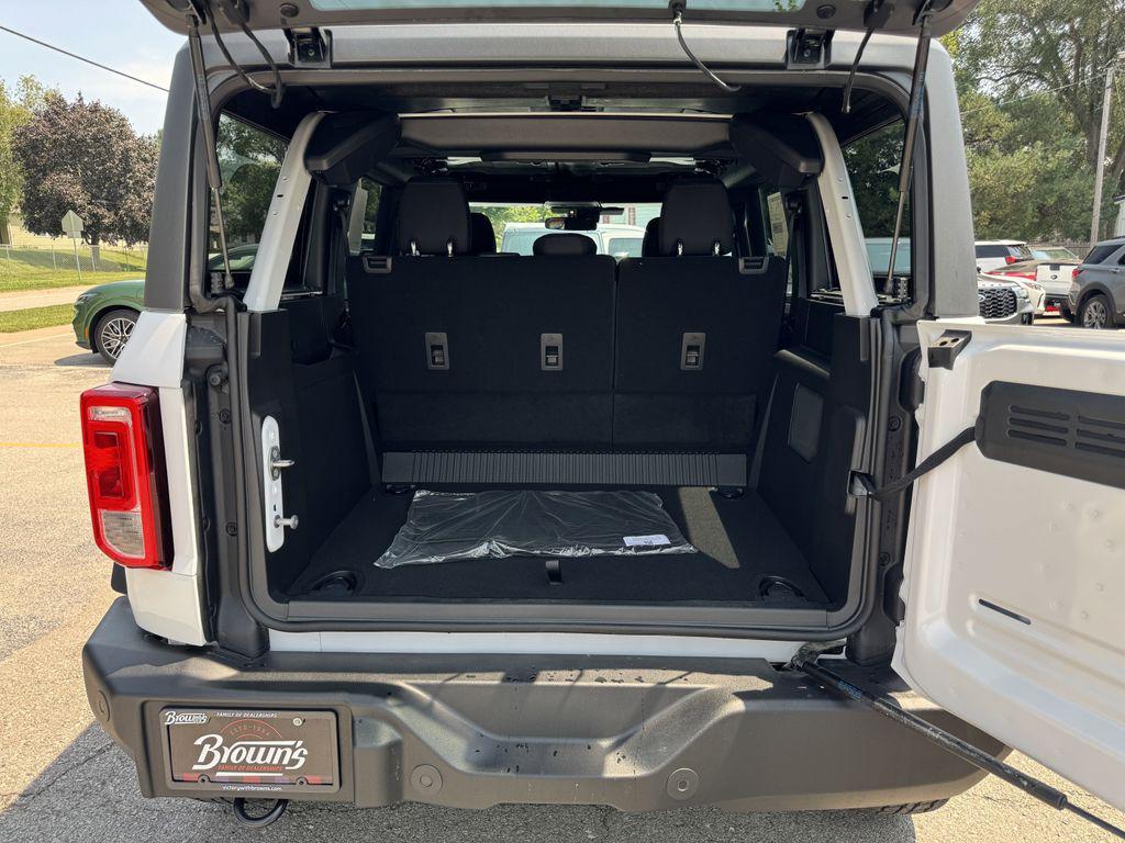 new 2025 Ford Bronco car, priced at $44,634