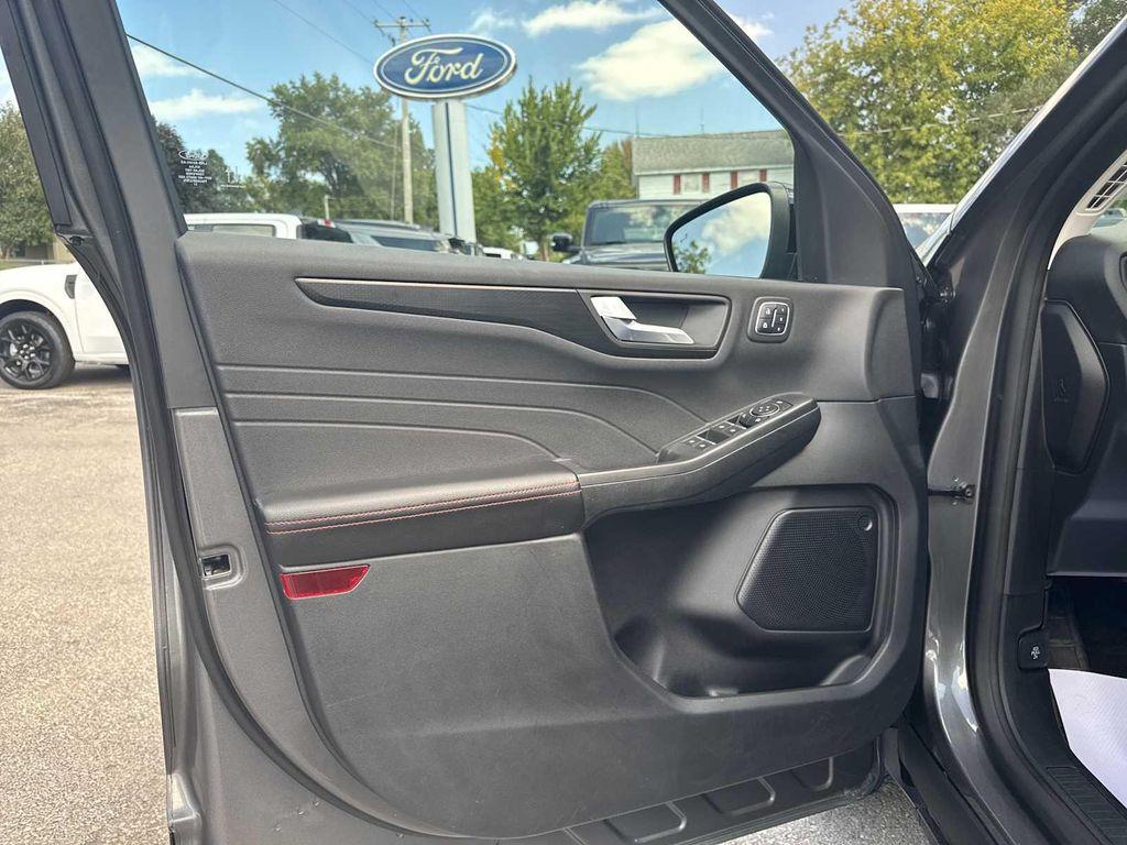 used 2022 Ford Escape car, priced at $24,490