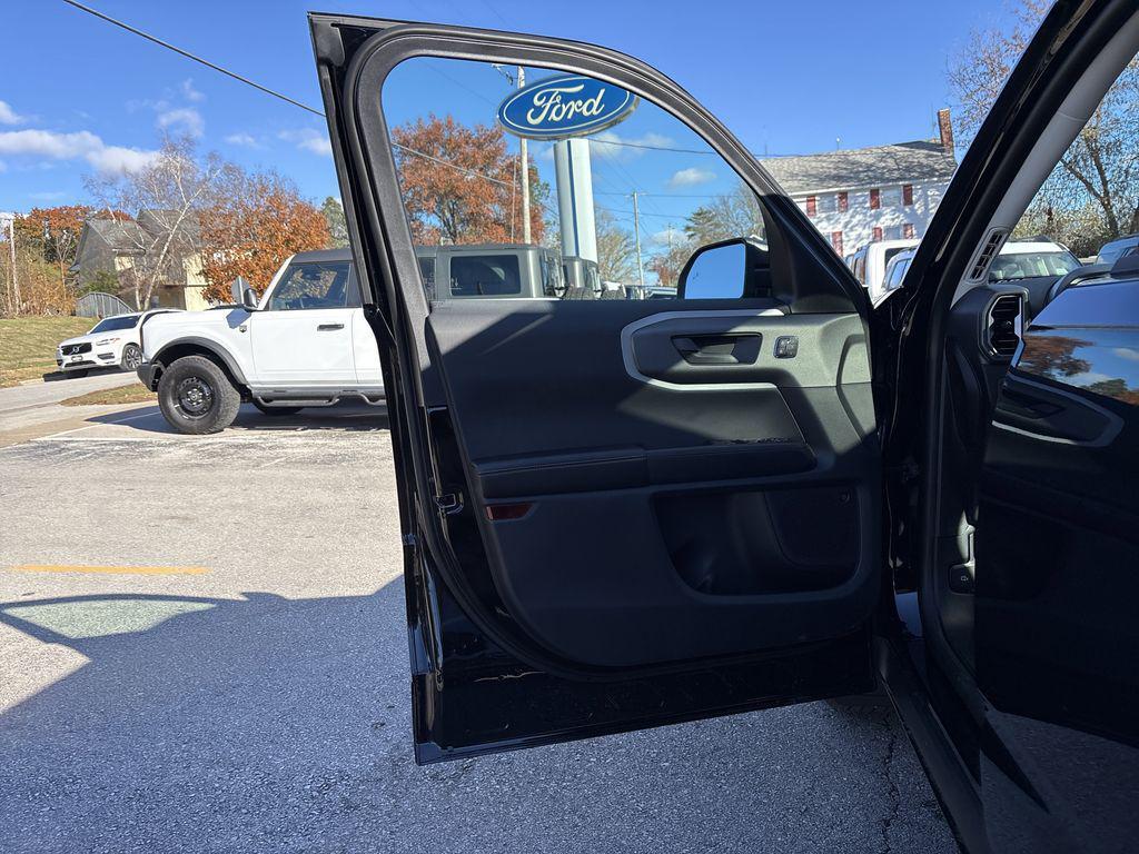 new 2025 Ford Bronco Sport car, priced at $38,713