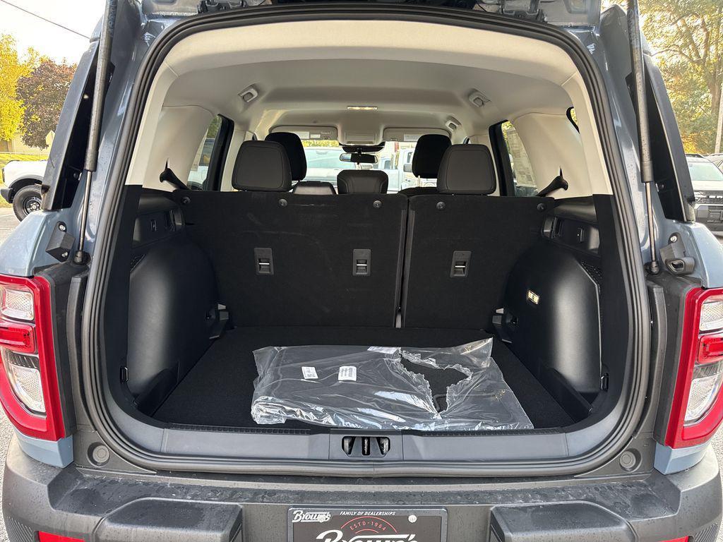 new 2025 Ford Bronco Sport car, priced at $33,924