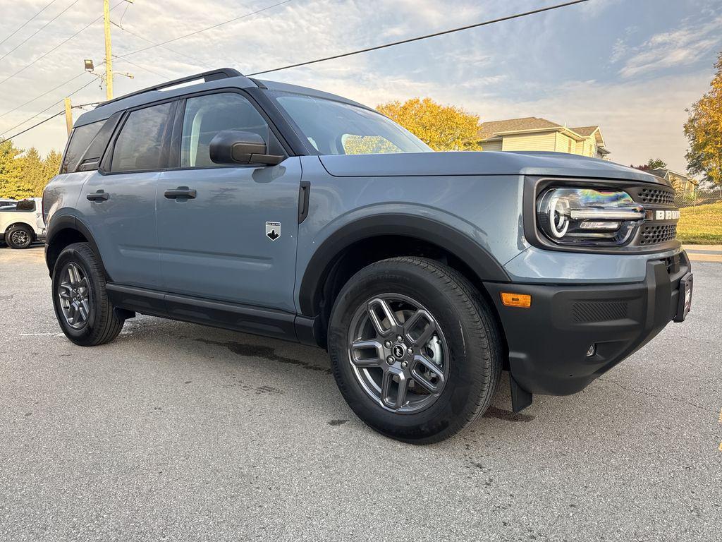 new 2025 Ford Bronco Sport car, priced at $33,924