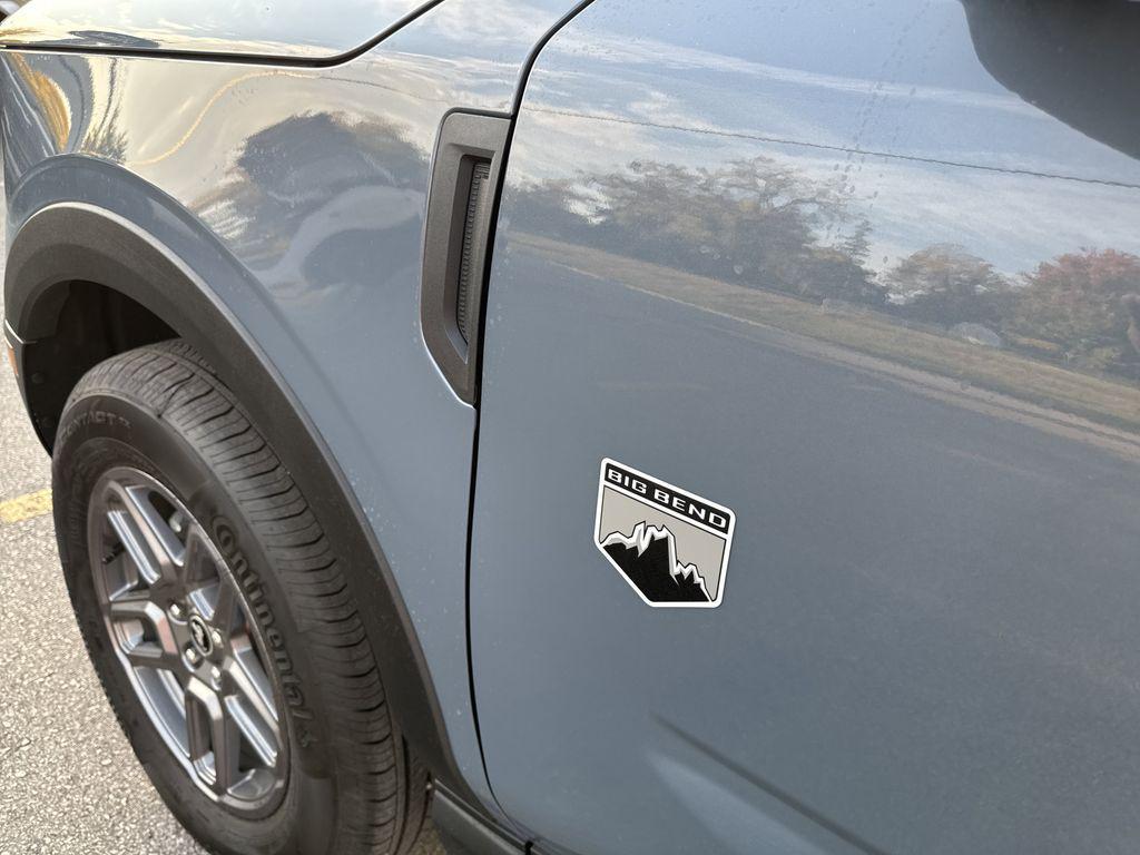 new 2025 Ford Bronco Sport car, priced at $33,924