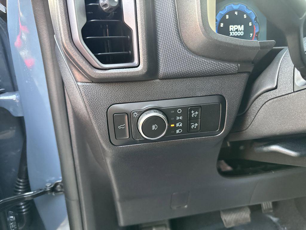 new 2025 Ford Bronco Sport car, priced at $33,924