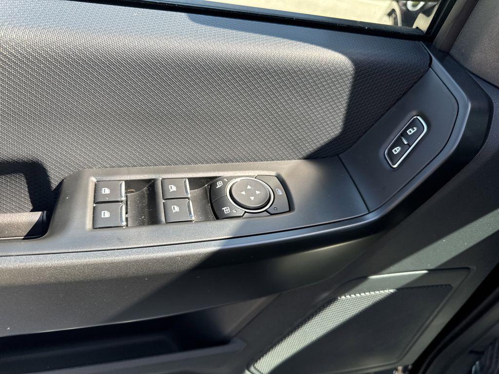 new 2025 Ford F-150 car, priced at $48,114