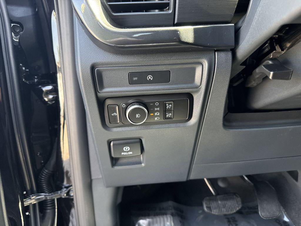 new 2025 Ford F-150 car, priced at $48,114