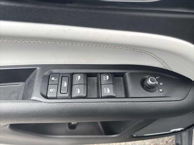 used 2022 Jeep Compass car, priced at $26,990