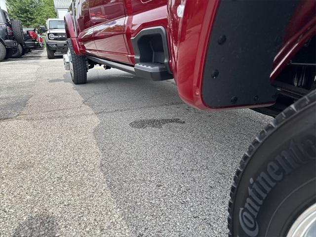 new 2025 Ford F-450 car, priced at $94,370