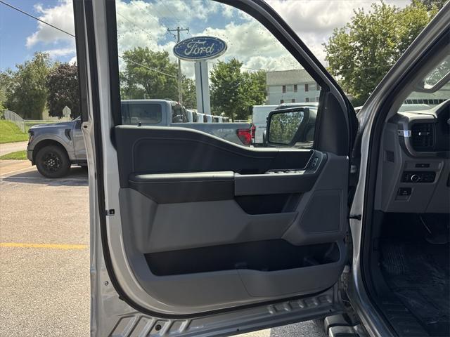 new 2025 Ford F-150 car, priced at $53,392